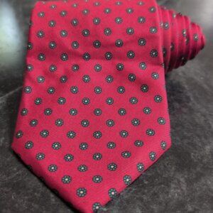 Brooks Brothers Red Handmade Silk Necktie With Green Flower Print. 56"